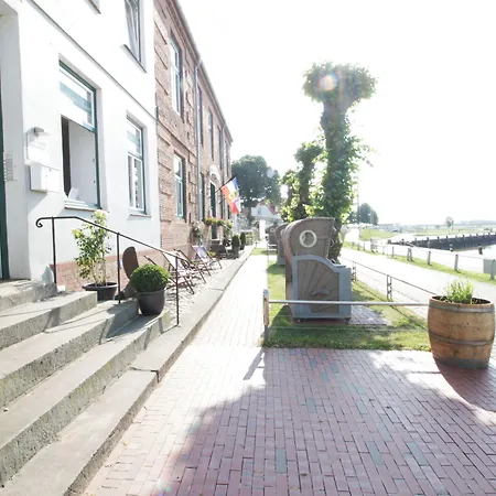 Guest house Lexow - An De Havenkant 3*